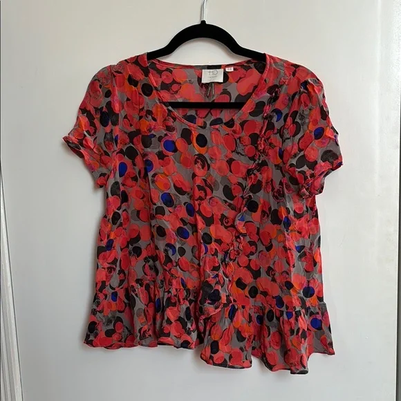 HD in Paris Top - Picture 2 of 4